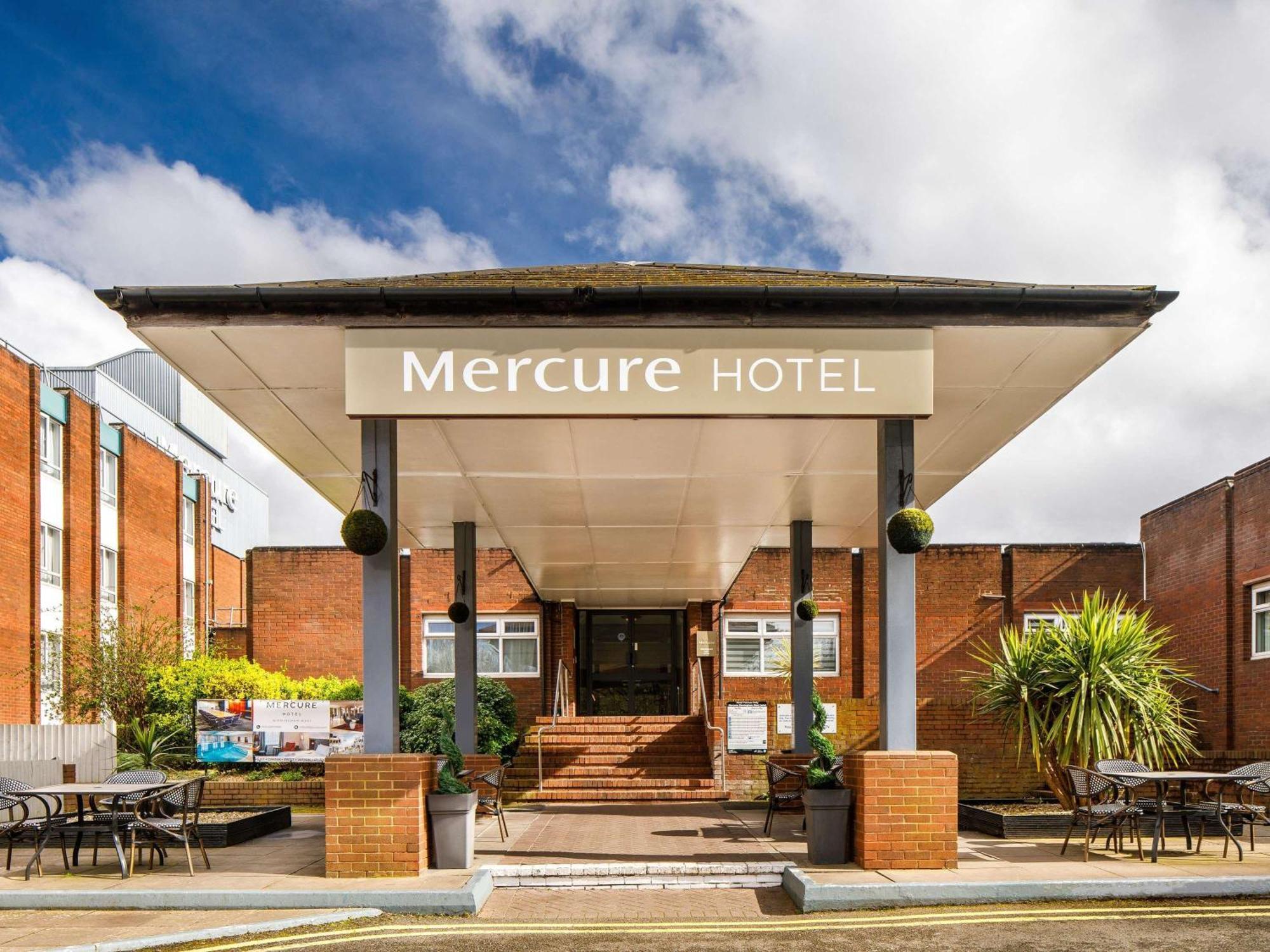 Mercure Birmingham West Hotel West Bromwich Exterior foto