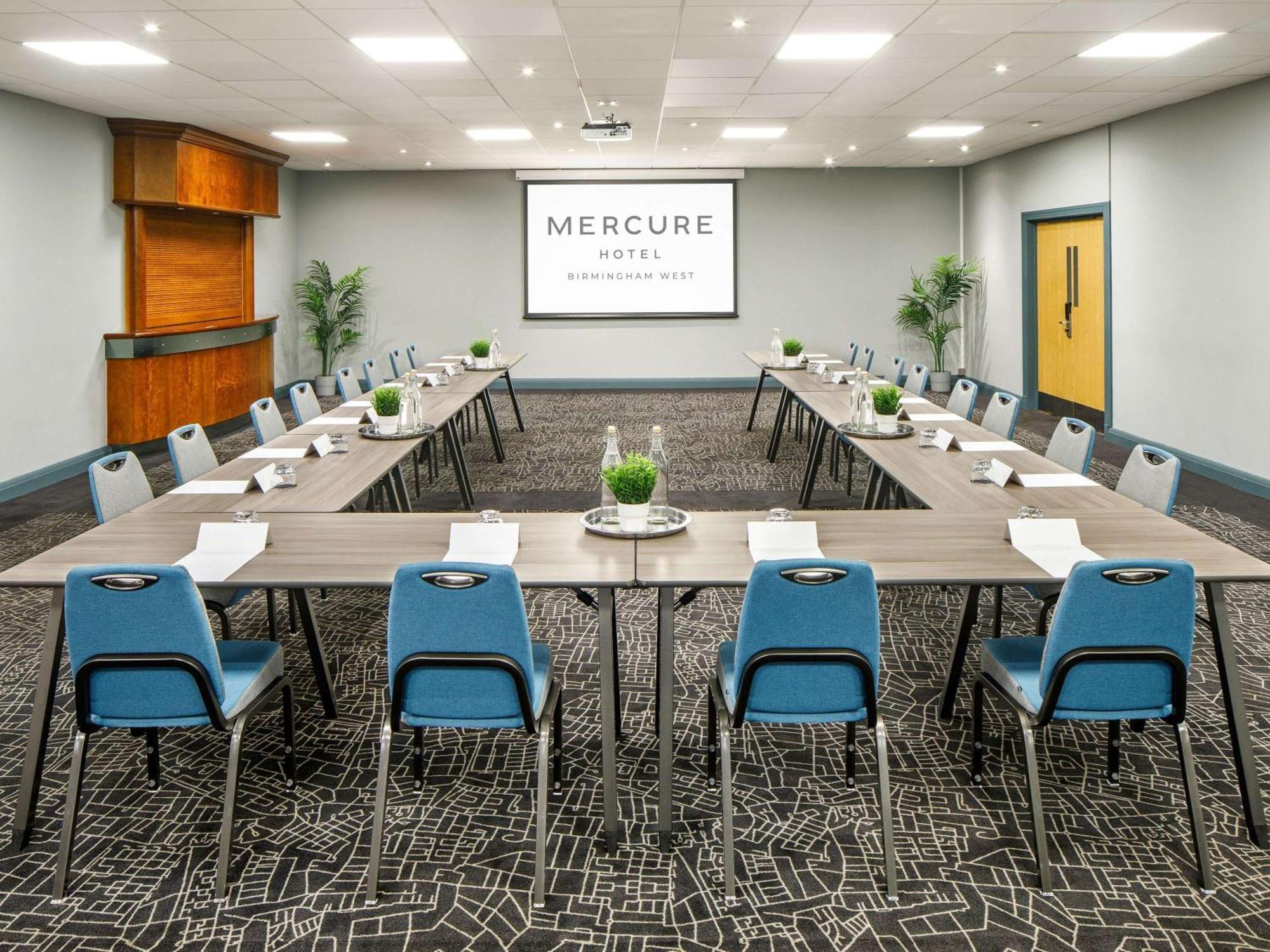 Mercure Birmingham West Hotel West Bromwich Exterior foto