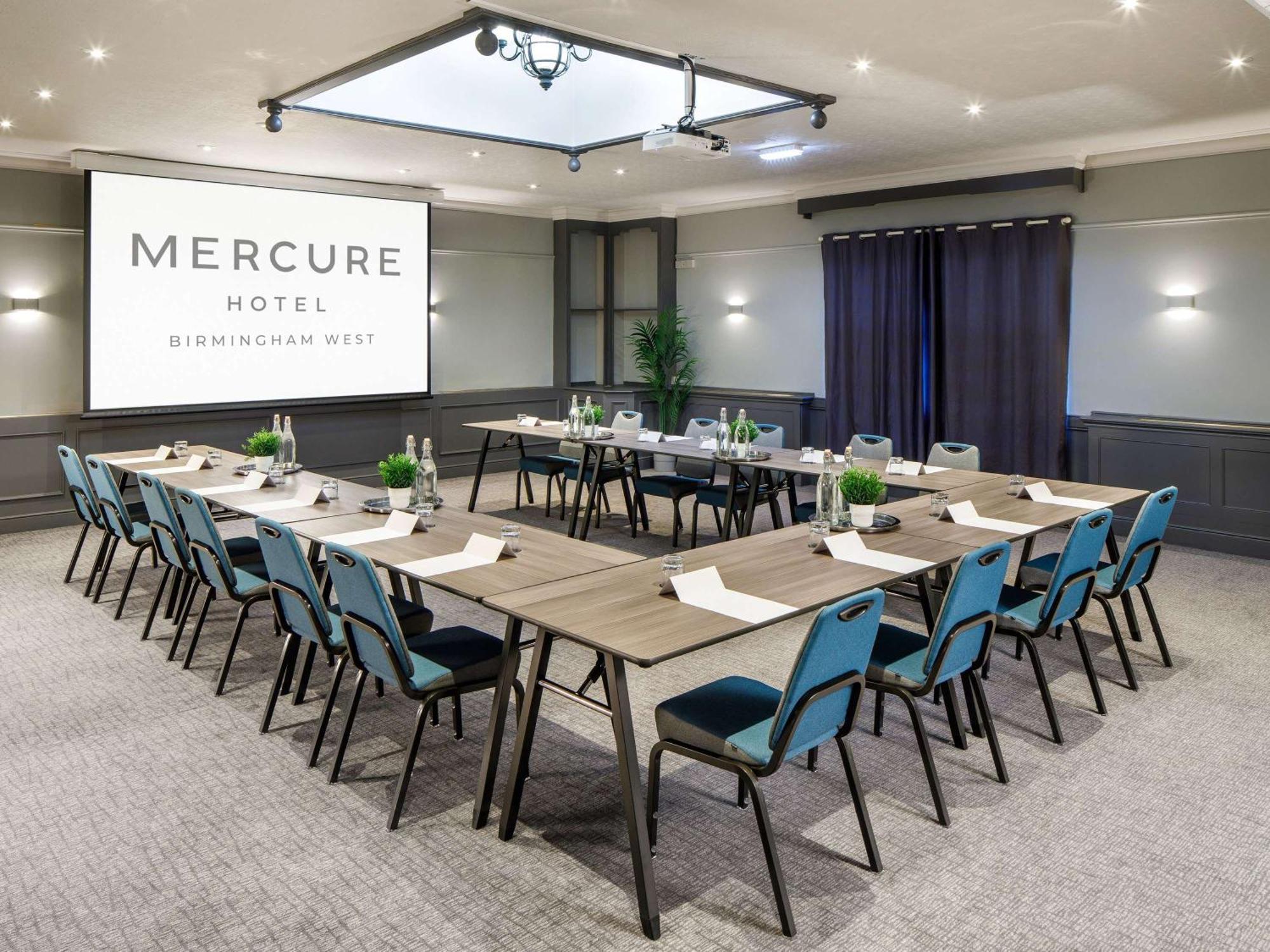 Mercure Birmingham West Hotel West Bromwich Exterior foto