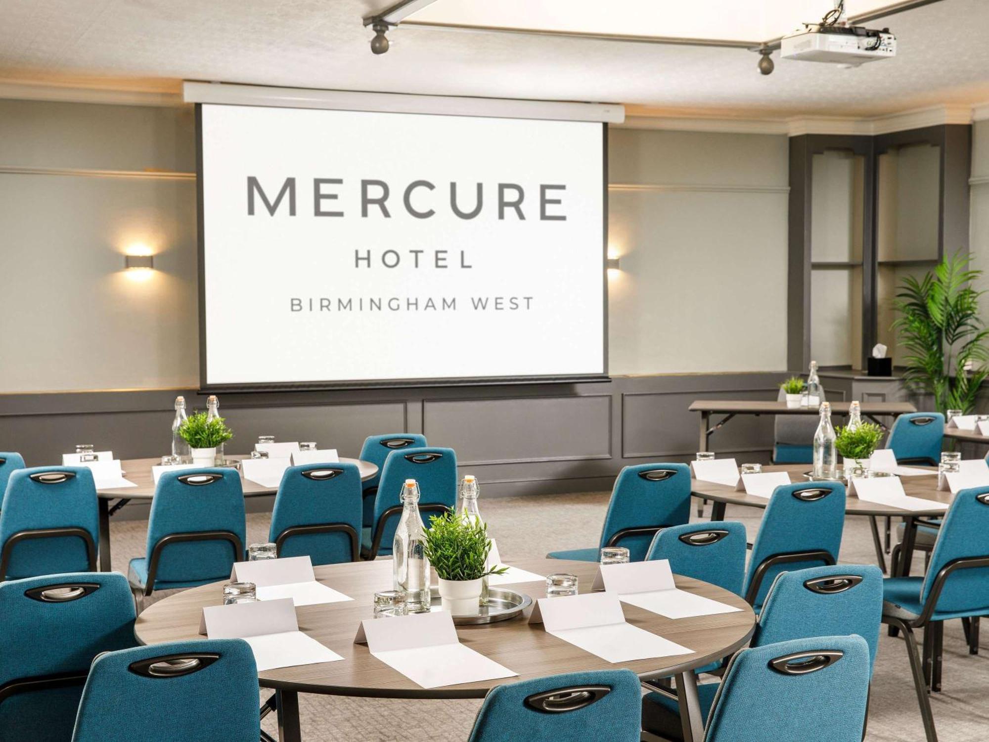 Mercure Birmingham West Hotel West Bromwich Exterior foto