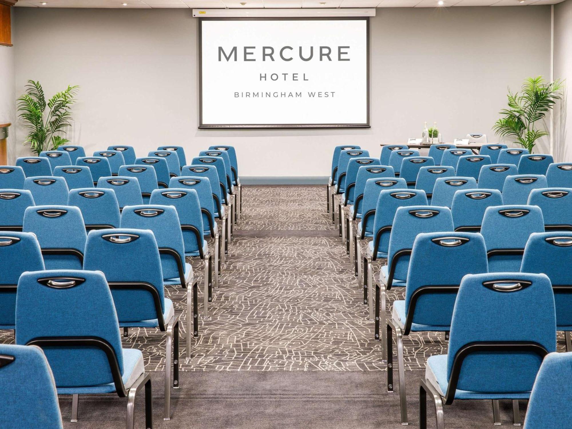 Mercure Birmingham West Hotel West Bromwich Exterior foto