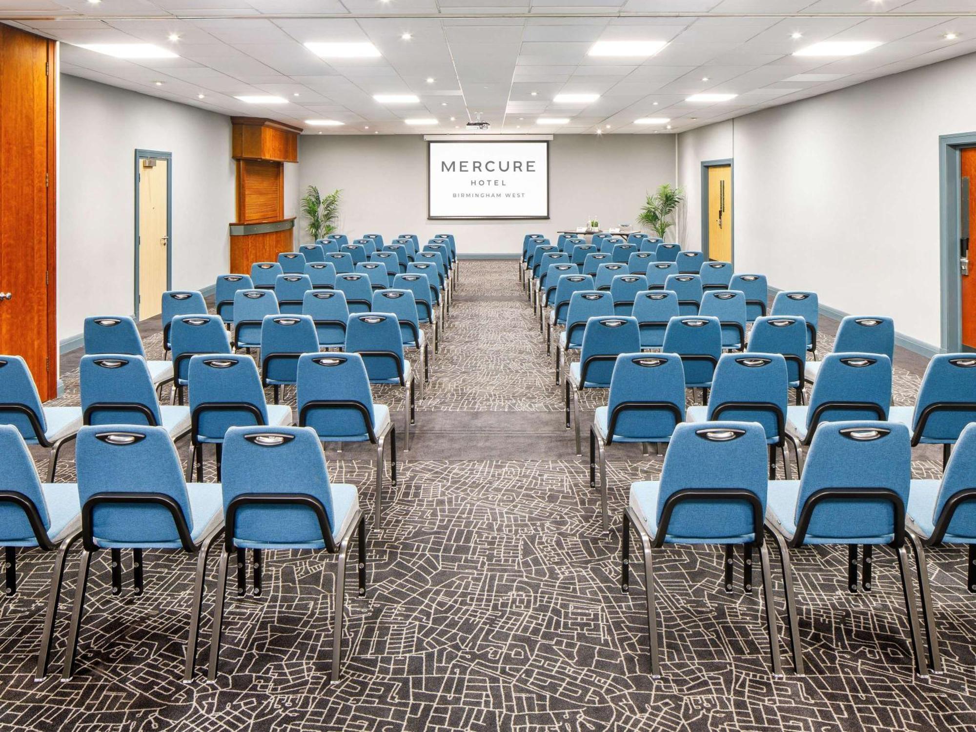 Mercure Birmingham West Hotel West Bromwich Exterior foto